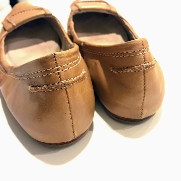 *SOLD* Elizabeth and James Leather Ballet Flats - Picture 4 of 6